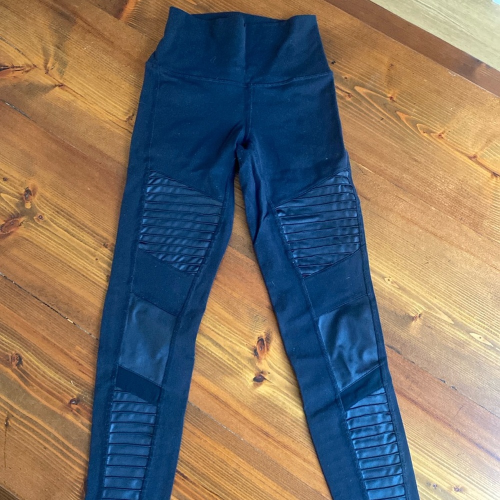 Alo high rise moto leggings- Black size XS